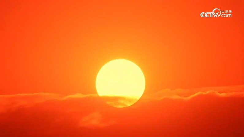 清澈的爱 只为中国丨踏上红色土地